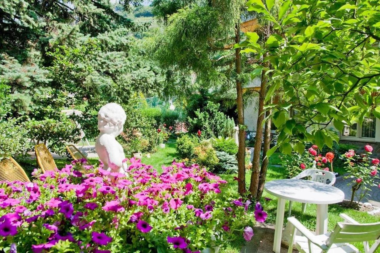 Villa Sabine - Karin Merano Bagian luar foto
